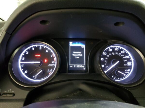 TOYOTA CAMRY WHITE - 4T1G11AK8MU454251