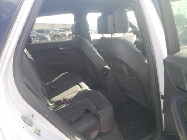 Audi Q5 2023 - WA1ABAFY4P2117221