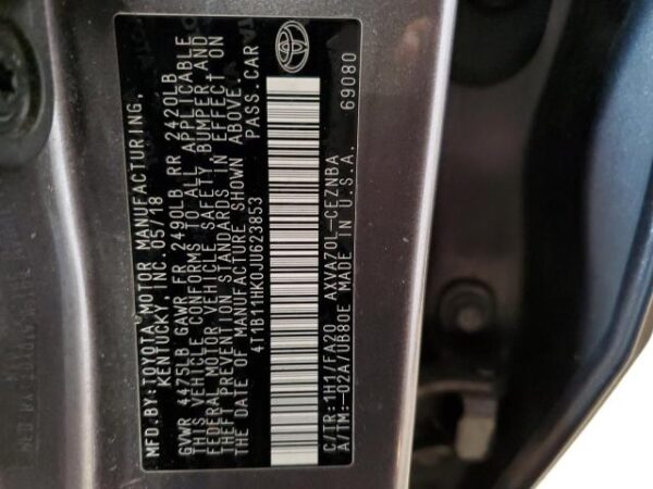 Toyota CAMRY 2018 - 4T1B11HK0JU623853