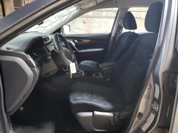 NISSAN ROGUE GRAY - JN8AT2MV5GW147925