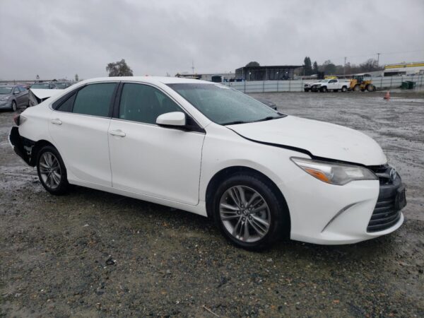 TOYOTA CAMRY WHITE - 4T1BF1FK4HU279149