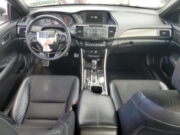 Honda Accord 2017 - 1HGCR2F64HA071963