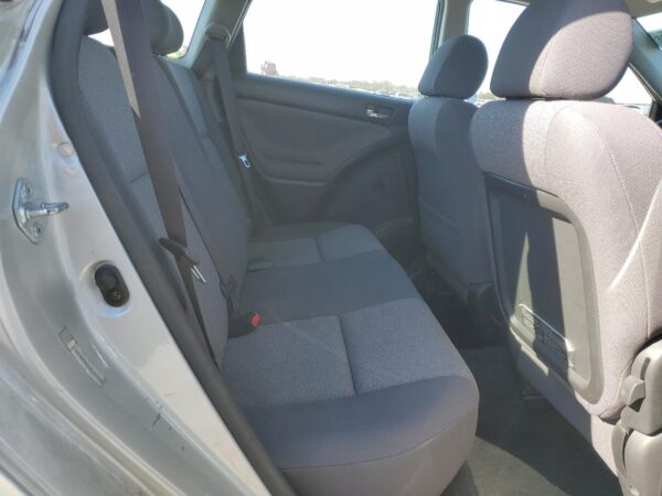 TOYOTA COROLLA SILVER - 2T1KR32E94C207409