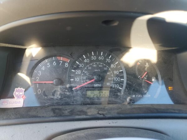 TOYOTA COROLLA SILVER - JTDBR32E760076266
