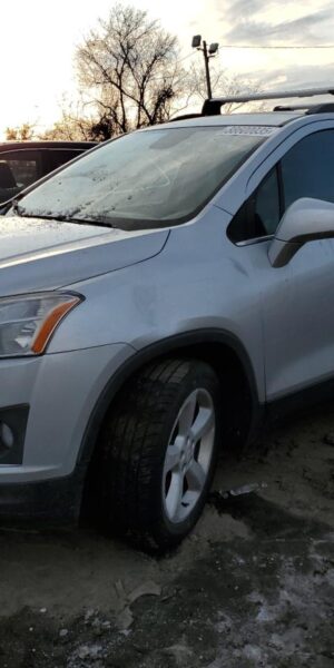 CHEVROLET TRAX SILVER - KL7CJRSB5GB506478