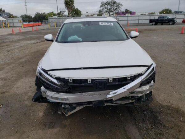Honda Accord 2021 - 1HGCV3F44MA010087