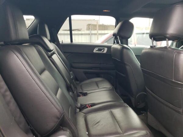 Ford EXPLORER 2015 - 1FM5K8F81FGA62031