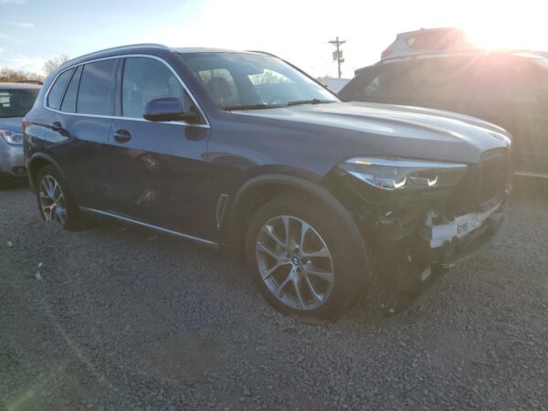 BMW X5 BLUE - 5UXCR6C06N9L52521