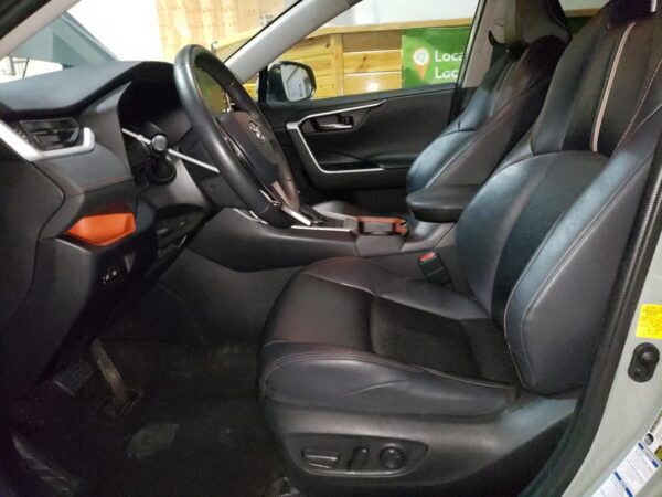 TOYOTA RAV4 GRAY - 2T3J1RFV4MW196969