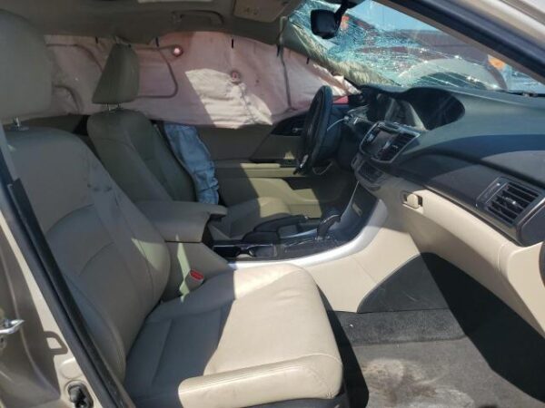 Honda Accord 2015 - 1HGCR2F80FA244165