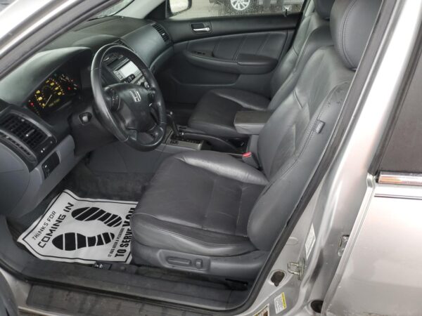 HONDA ACCORD SILVER - 1HGCM56837A052773