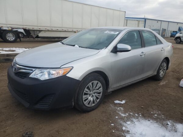 TOYOTA CAMRY SILVER - 4T4BF1FK7CR178220