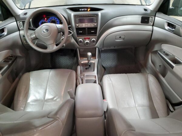 SUBARU FORESTER GRAY - JF2SH64689H750653