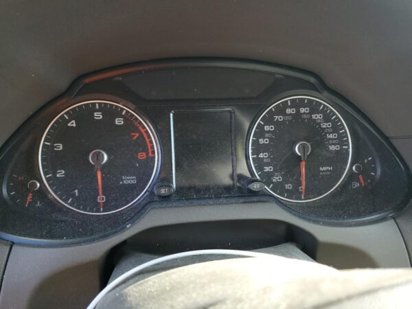 AUDI Q5 GRAY - WA1LFAFP1EA108015