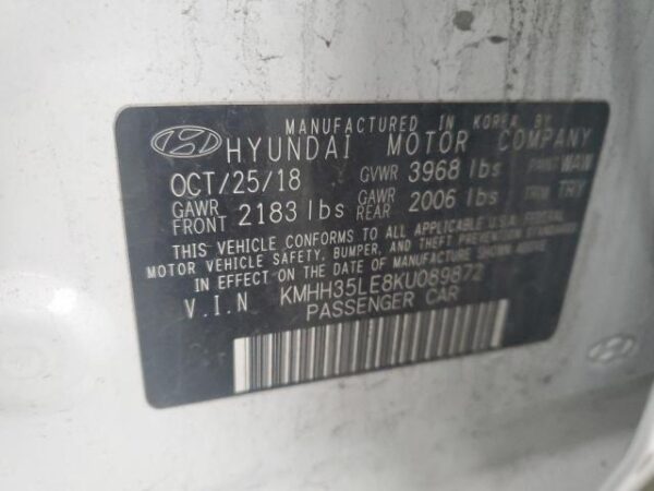 Hyundai Elantra 2019 - KMHH35LE8KU089872