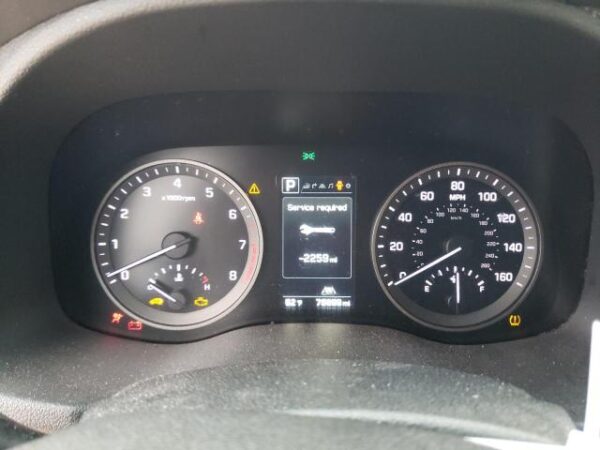 Hyundai Tucson 2016 - KM8J33A20GU222159
