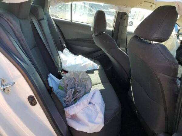 Toyota COROLLA 2021 - 5YFEPMAE4MP266524