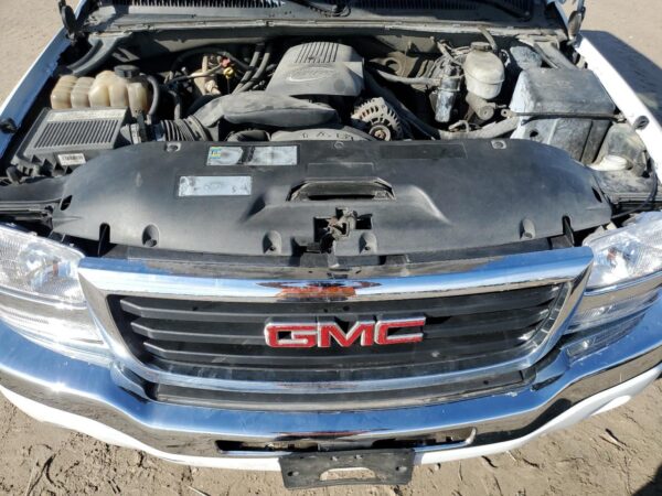 GMC SIERRA WHITE - 2GTEC19V841212785