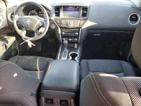 Nissan PATHFINDER 2018 - 5N1DR2MN4JC647490