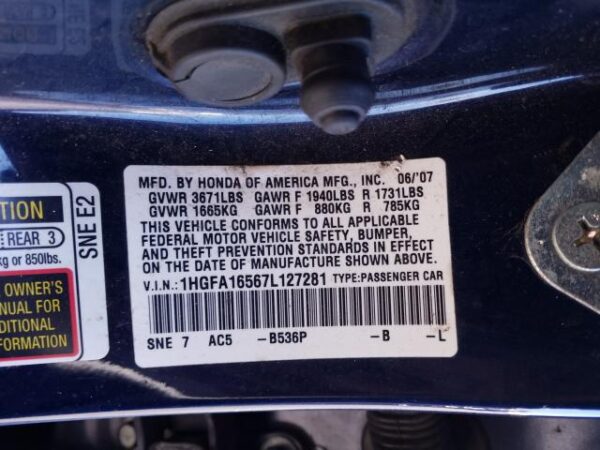 HONDA CIVIC BLUE - 1HGFA16567L127281