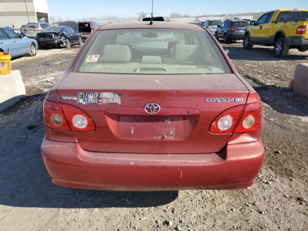 TOYOTA COROLLA RED - 1NXBR32E95Z462531