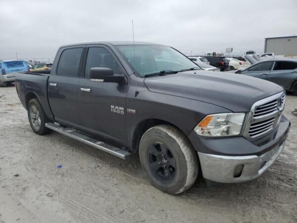 Ram 1500 2015 - 1C6RR6LT8FS676223