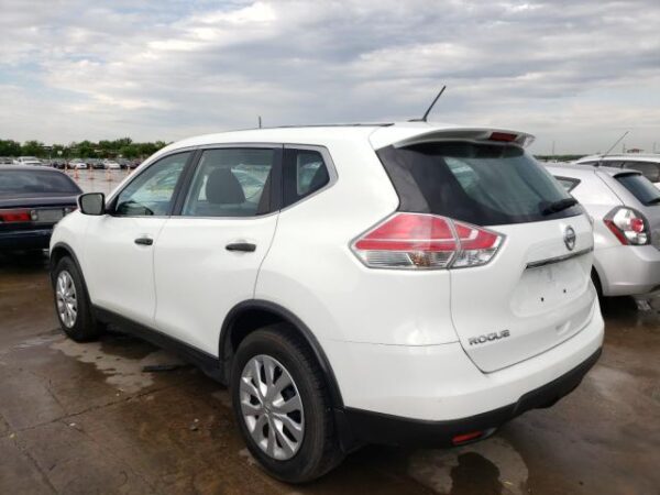 NISSAN ROGUE WHITE - KNMAT2MT7GP612967