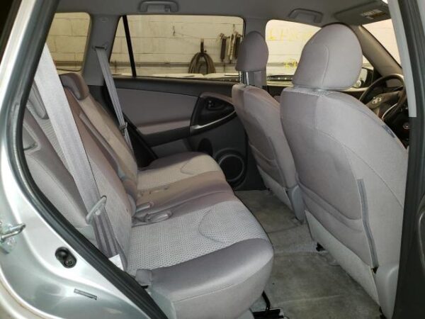 TOYOTA RAV4 SILVER - JTMZD33V065027635