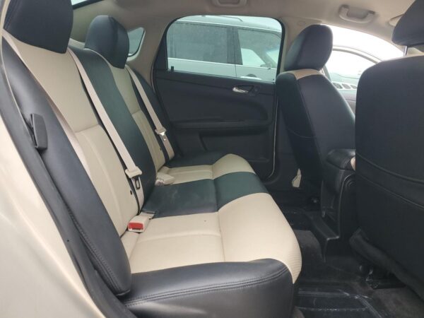 CHEVROLET IMPALA GOLD - 2G1WA5E37C1133976