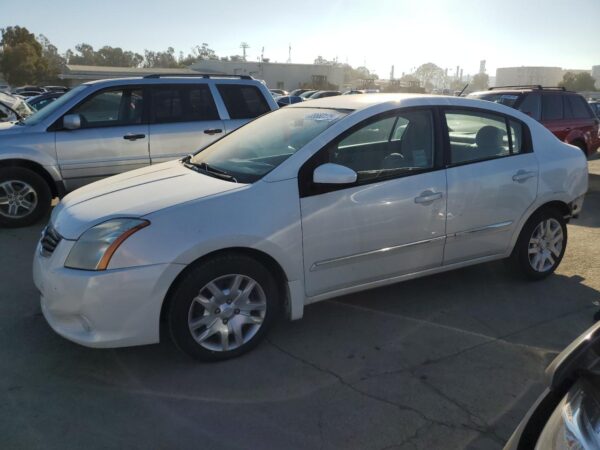 NISSAN SENTRA WHITE - 3N1AB6AP1AL633479