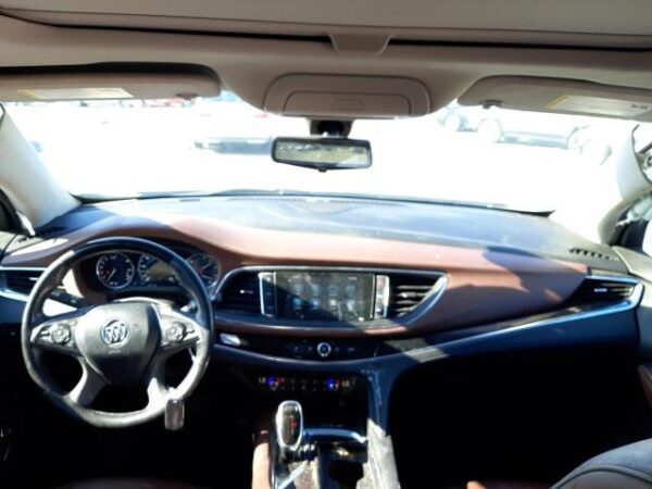 BUICK ENCLAVE WHITE - 5GAEVCKW8KJ190039