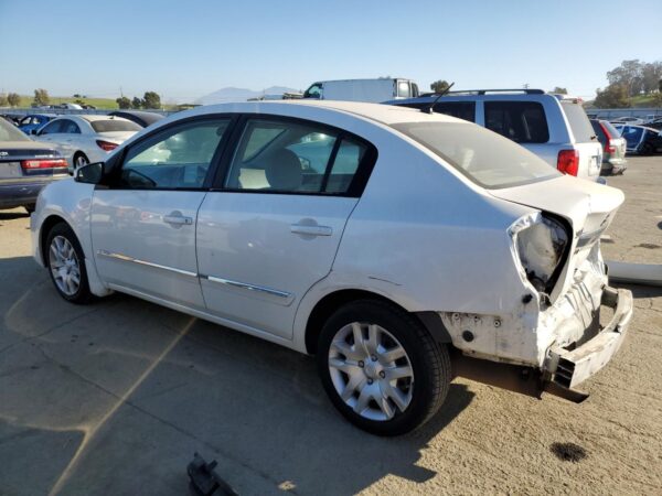 NISSAN SENTRA WHITE - 3N1AB6AP1AL633479