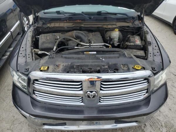 Ram 1500 2015 - 1C6RR6LT8FS676223