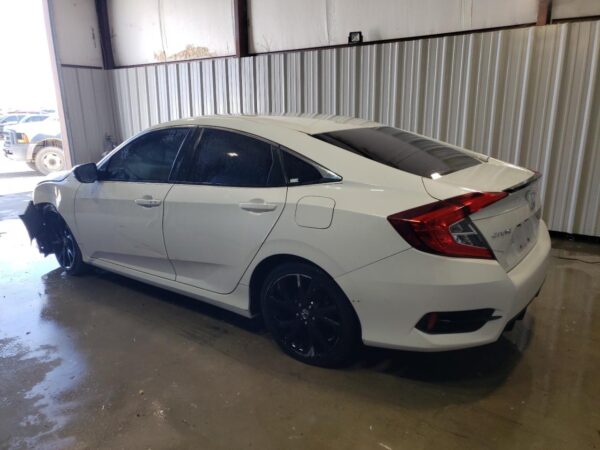 HONDA CIVIC WHITE - 2HGFC2F89KH571528