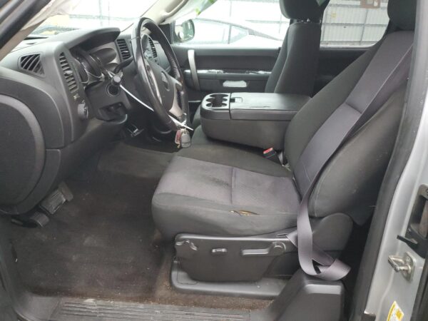 GMC SIERRA SILVER - 1GTR1VE01CZ113451