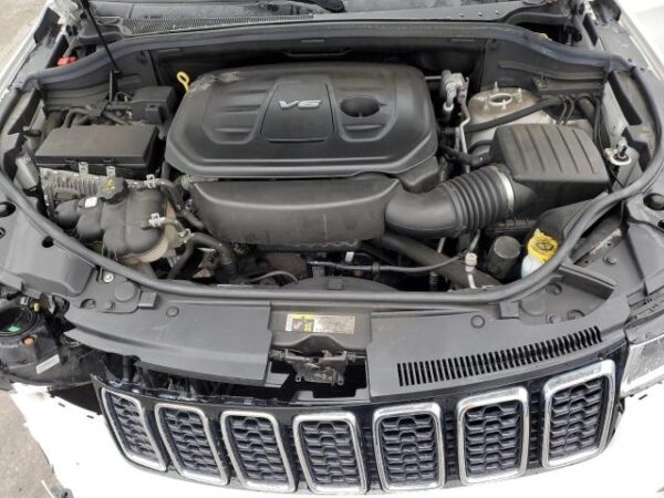 Jeep Grand Cherokee 2018 - 1C4RJFBG8JC337579