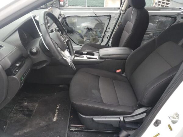 Nissan SENTRA 2022 - 3N1AB8CV4NY207415