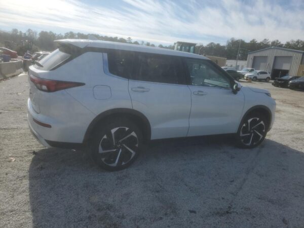 MITSUBISHI OUTLANDER WHITE - JA4J4UA89PZ054384