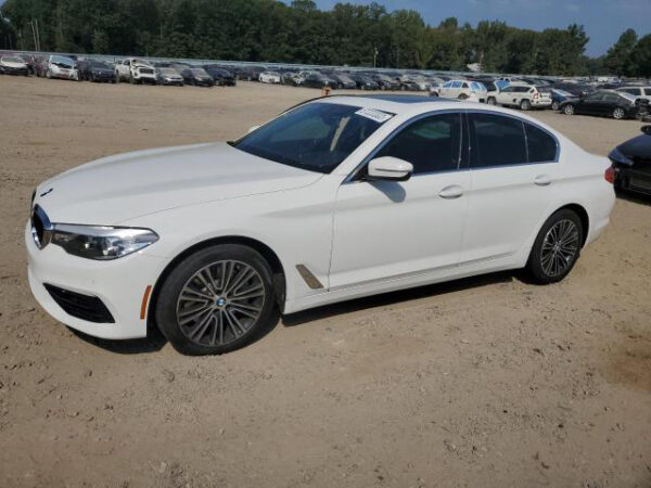 2019 BMW 530i xDrive White - WBAJA5C54KG900297