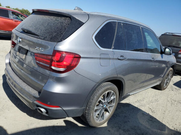 BMW X5 XDRIVE35D 2014  GRAY — 5UXKR0C53F0K57635