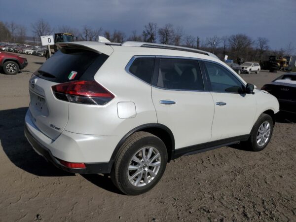 NISSAN ROGUE WHITE - 5N1AT2MV1JC844718