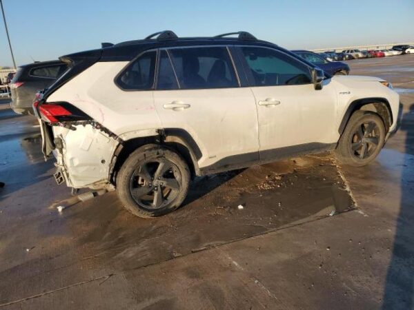 Toyota RAV4 XSE 2020 White 2.5L 4 — 2T3RWRFV3KW006175