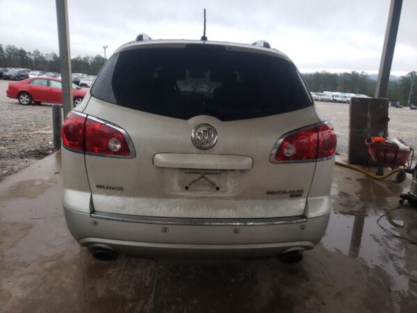 BUICK ENCLAVE WHITE - 5GAER237X8J265452