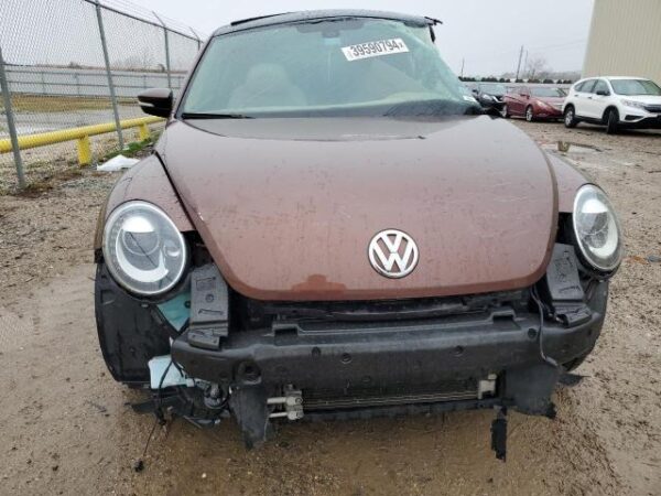 Volkswagen BEETLE 2016 - 3VWJ07AT2GM634100