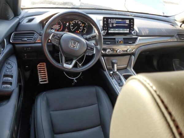 Honda Accord 2022 - 1HGCV1F31NA073743