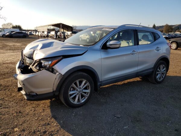 NISSAN ROGUE SILVER - JN1BJ1CP3KW219266