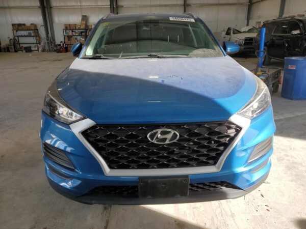HYUNDAI TUCSON BLUE - KM8J33A44KU026557
