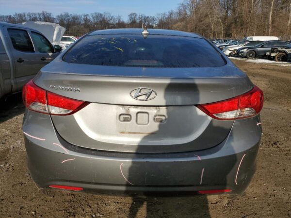 HYUNDAI ELANTRA GRAY - 5NPDH4AE5DH161514