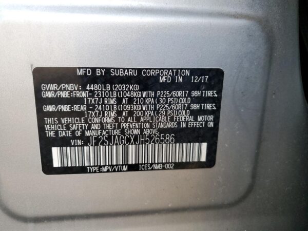 SUBARU FORESTER SILVER - JF2SJAGCXJH526586