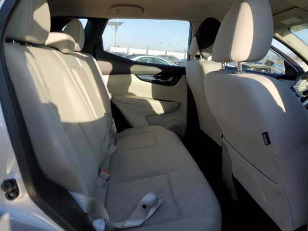 NISSAN ROGUE SILVER - JN1BJ1CP3KW219266